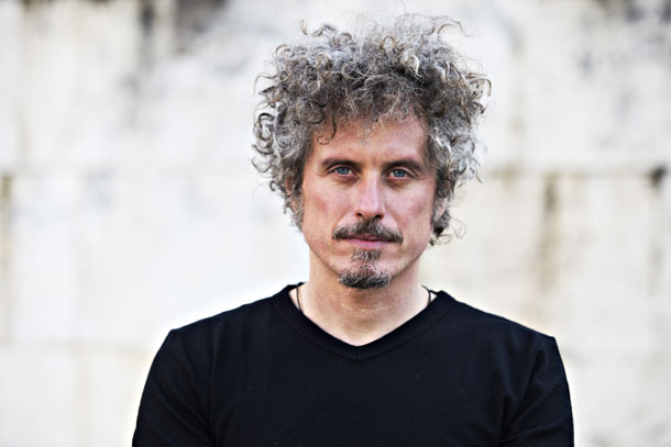 “Costruire” di Niccolò Fabi diventa una canzone “terapeutica”