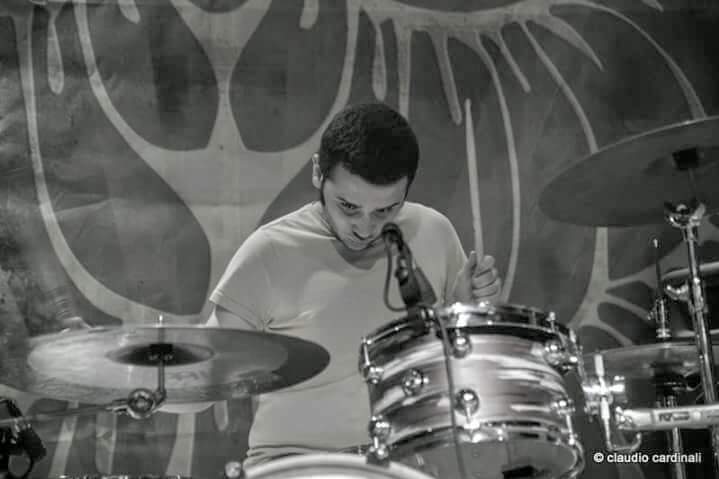 Sindrome di Asperger e musica: come un batterista vive essendone affetto