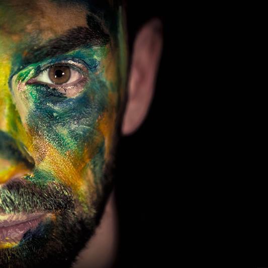 Jacopo Ratini,canzoni e psicoterapia: il cambiamento parte dalla conoscenza di sé