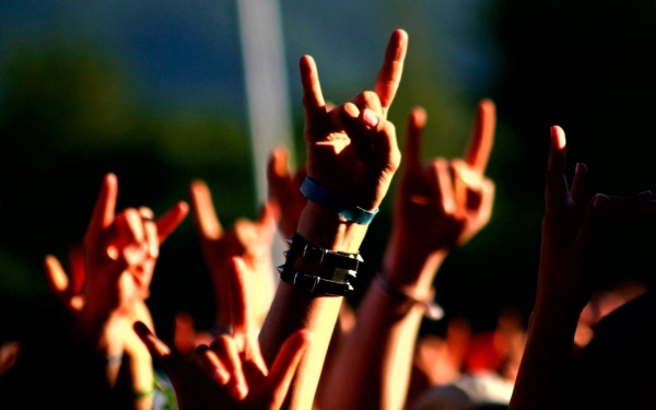 La scienza afferma che la musica metal ha un effetto sociale positivo